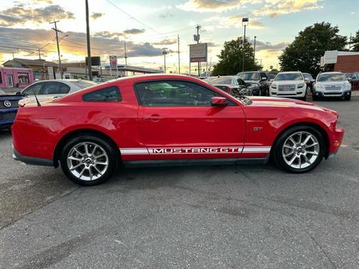 2010 Ford Mustang GT Premium
