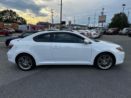 2009 Scion tC Base