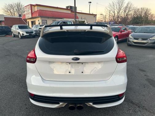 2018 Ford Focus ST ST