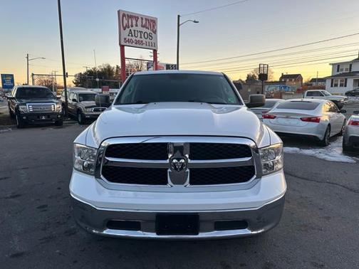 2017 RAM 1500 SLT