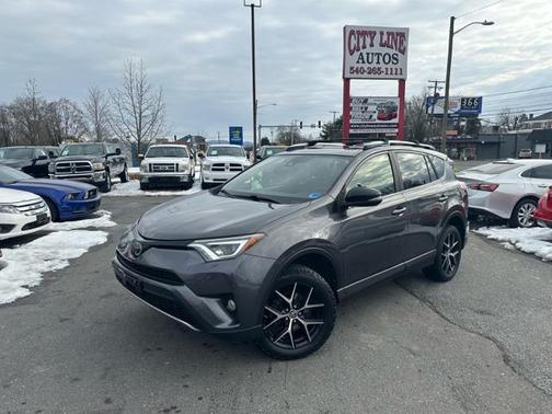2017 Toyota RAV4 SE