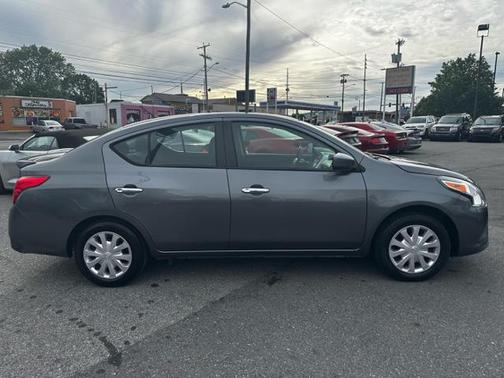 2019 Nissan Versa 1.6 SV