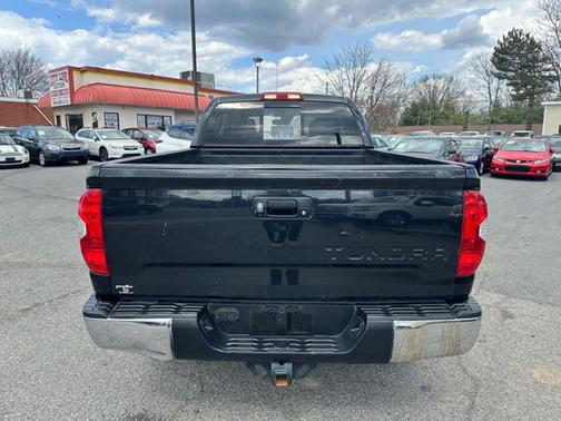 2018 Toyota Tundra SR5