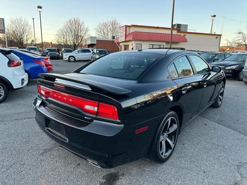 2014 Dodge Charger SXT