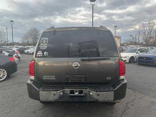 2004 Nissan Pathfinder SE