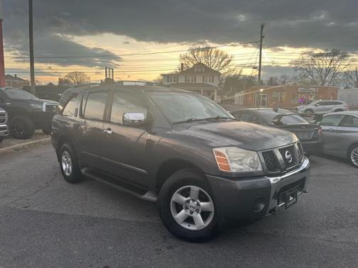 2004 Nissan Pathfinder SE