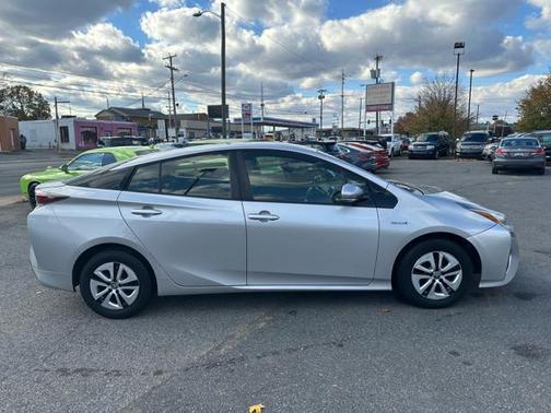 2016 Toyota Prius Two Eco