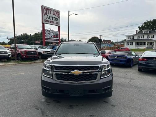 2017 Chevrolet Suburban LS