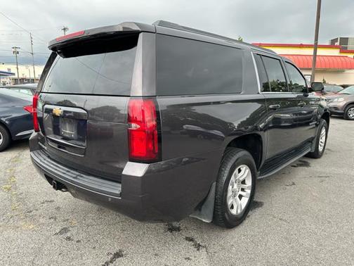 2017 Chevrolet Suburban LS