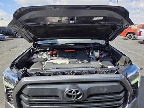2024 Toyota Tundra Hybrid Limited