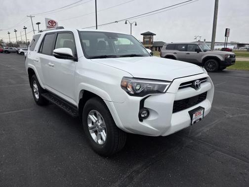 2024 Toyota 4Runner SR5 Premium