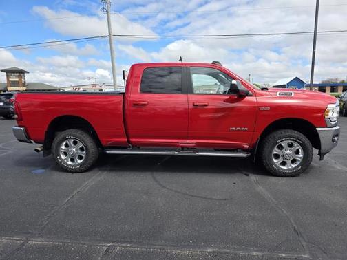 2021 RAM 2500 Big Horn Crew Cab 4x4 6'4' Box