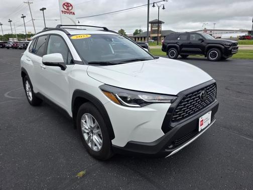 2022 Toyota Corolla Cross LE