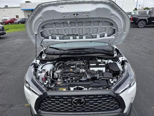 2022 Toyota Corolla Cross LE