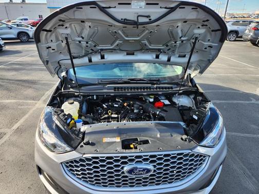 2024 Ford Edge SE