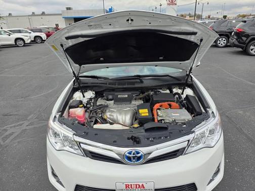 2013 Toyota Camry Hybrid 