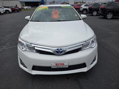 2013 Toyota Camry Hybrid 