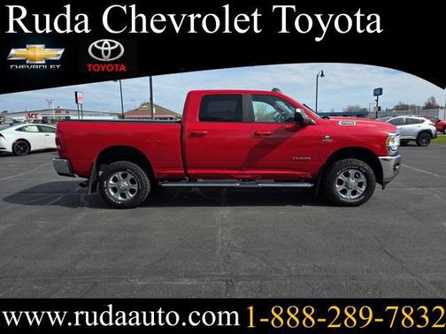 2021 RAM 2500 Big Horn Crew Cab 4x4 6'4' Box