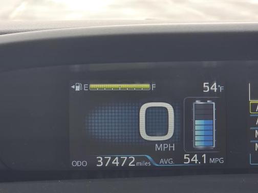 2022 Toyota Prius XLE