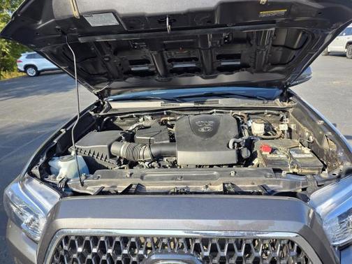 2019 Toyota Tacoma TRD Sport