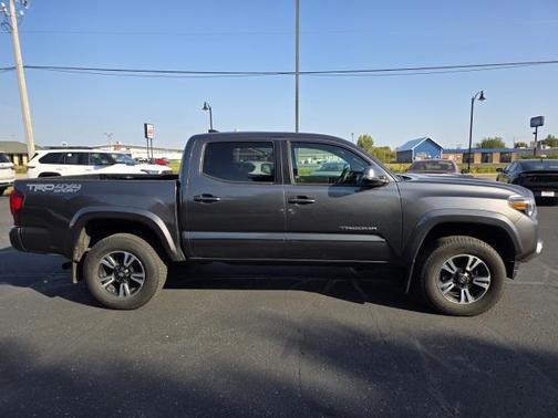 2019 Toyota Tacoma TRD Sport