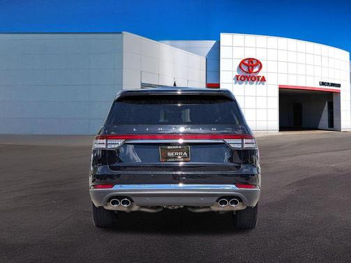 INFINITE BLACK MET CC 2024 Lincoln Aviator Livery