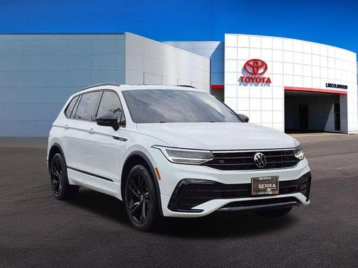 Opal White 2023 Volkswagen Tiguan 2.0T SE R-Line Black