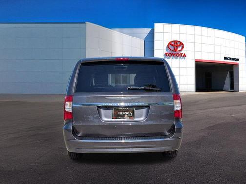 Granite Crystal Metallic Clearcoat 2015 Chrysler Town & Country LX
