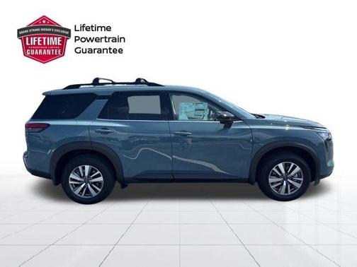 Baltic Teal 2026 Nissan Pathfinder SL