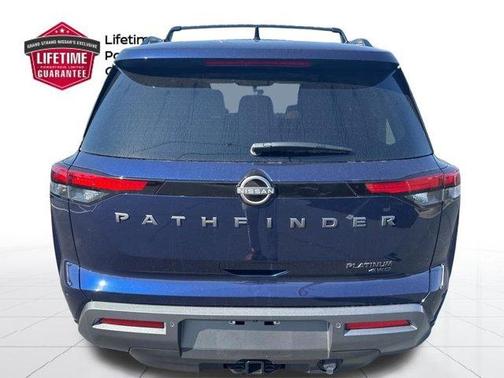 Deep Ocean Blue 2026 Nissan Pathfinder Platinum