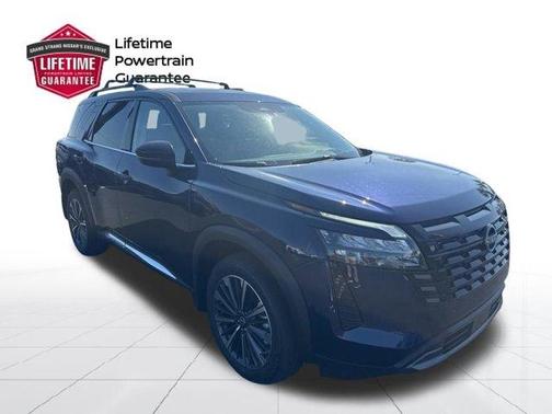 Deep Ocean Blue 2026 Nissan Pathfinder Platinum