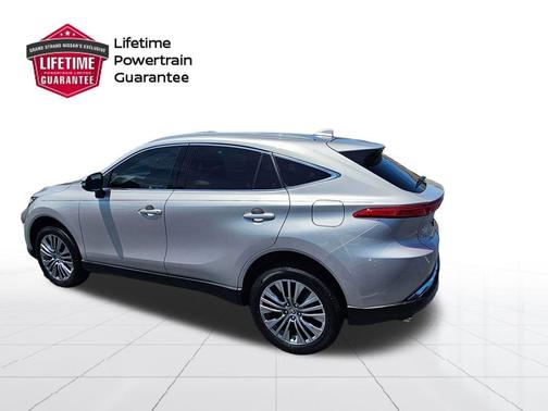 Titanium 2024 Toyota Venza Limited