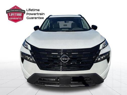 Everest White P 2026 Nissan Rogue Dark Armor