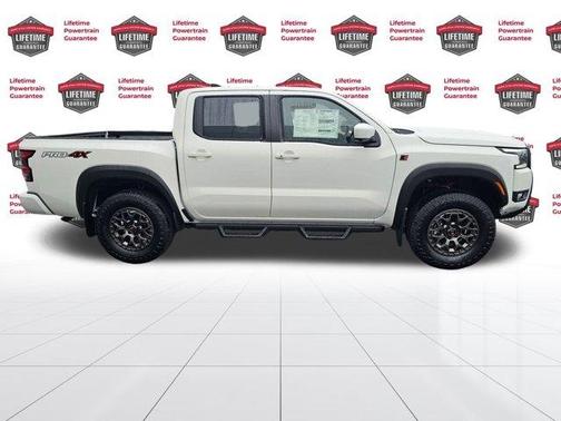 2026 Nissan Frontier PRO-4X w/R Package