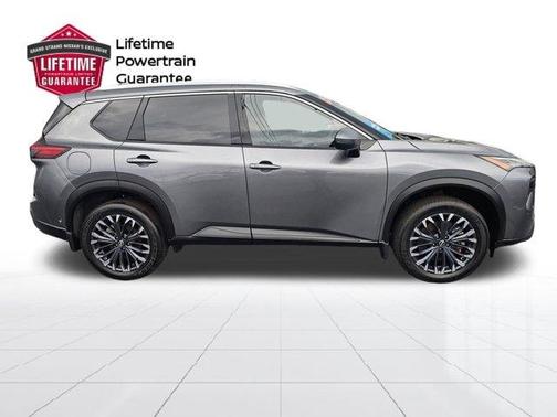 Gun Metallic 2025 Nissan Rogue SL