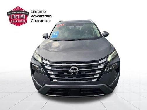 Gun Metallic 2025 Nissan Rogue SL