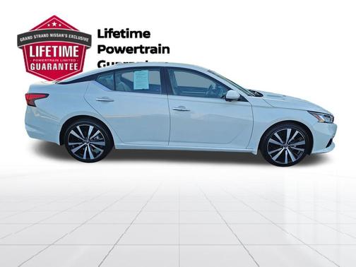 2021 Nissan Altima 2.5 Platinum