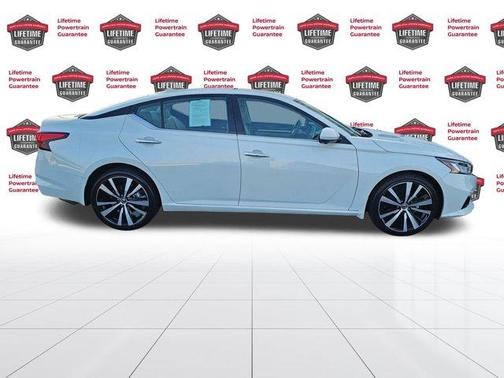 2021 Nissan Altima 2.5 Platinum