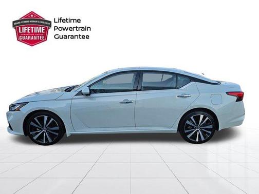 2021 Nissan Altima 2.5 Platinum