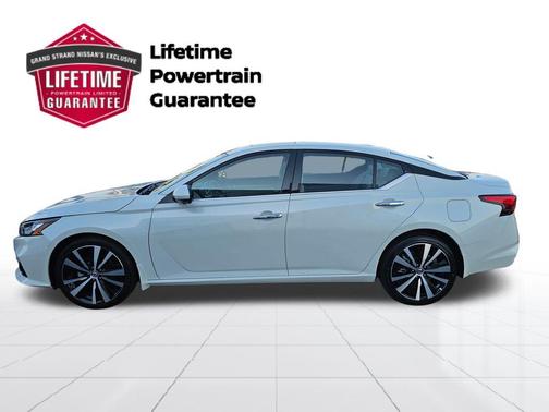 2021 Nissan Altima 2.5 Platinum