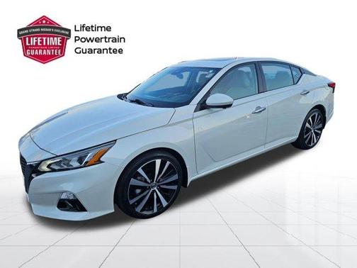 2021 Nissan Altima 2.5 Platinum