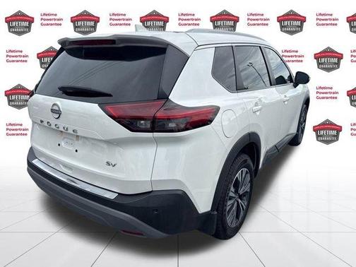 2022 Nissan Rogue SV
