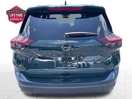 Obsidian Green 2026 Nissan Rogue Dark Armor