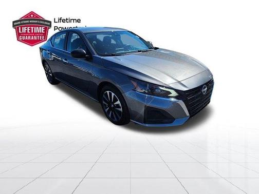 Gun Metallic 2024 Nissan Altima 2.5 SV