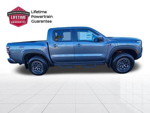 2026 Nissan Frontier PRO-4X w/R Package