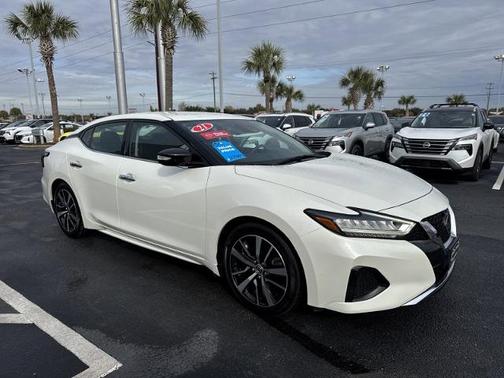 2021 Nissan Maxima SV