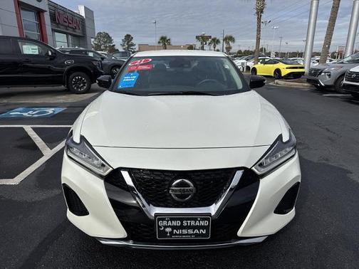 2021 Nissan Maxima SV