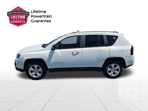 Bright White Clearcoat 2017 Jeep Compass Sport
