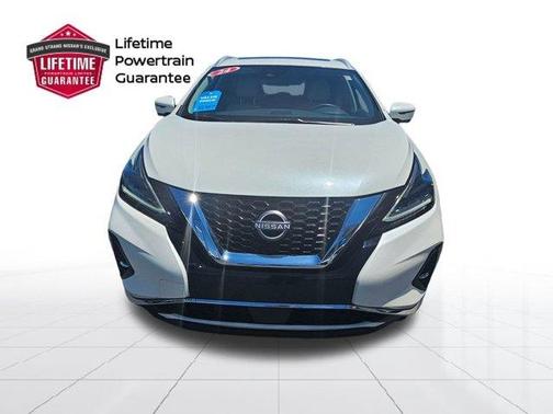 White 2024 Nissan Murano Platinum