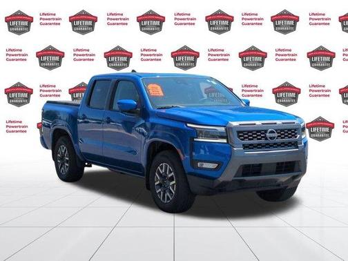 2025 Nissan Frontier SL